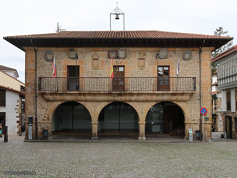 Comillas